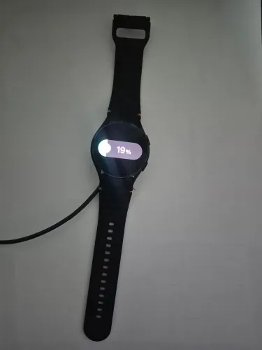 Sansung Whatch 4