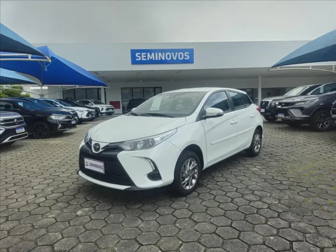 Toyota Yaris XL 1.5 Flex 16V 5P Aut. 2023
