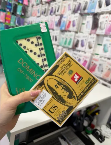 Baralho + dominó R$70,00