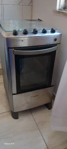 Fogão Esmaltec Precisando de Manutenção Em Duas Bocas
