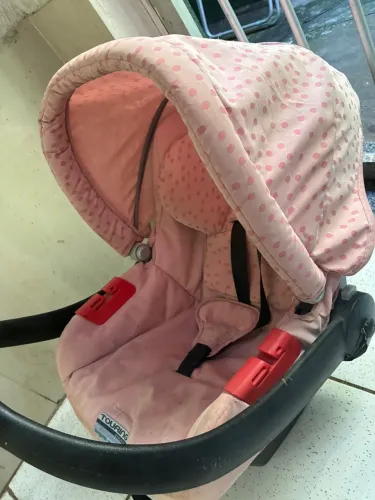 Carrinho de bebê menina burigotto