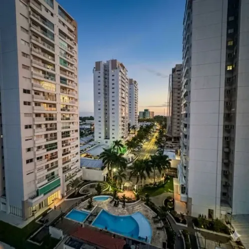 COBERTURA DE ALTO PADRÃO À VENDA COM 4 QUARTOS NO CONDOMÍNIO LE BOULEVARD , MANAUS