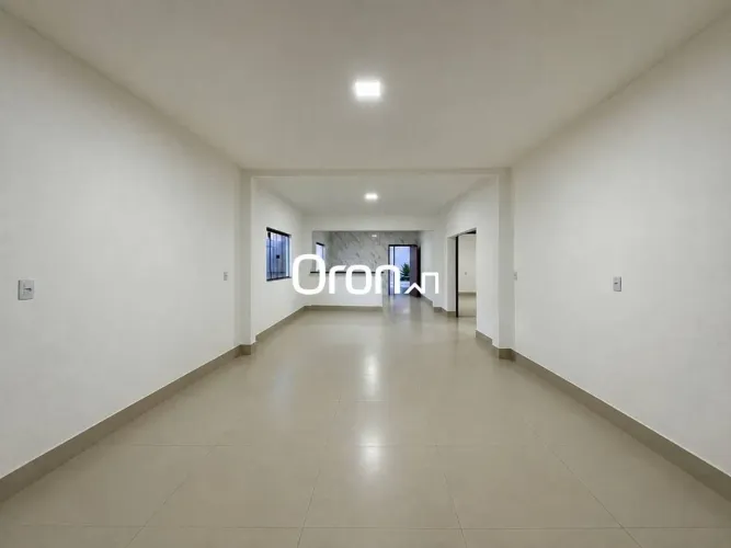 Casa com 3 dormitórios à venda, 85 m² por R$ 460.000,00 - Jardim Alphaville - Goiânia/GO