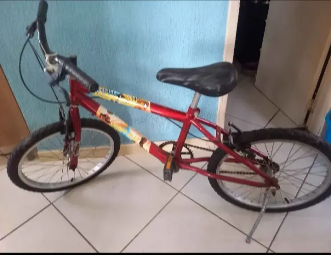 BICICLETA INFANTIL ARO 20 - OPORTUNIDADE! 