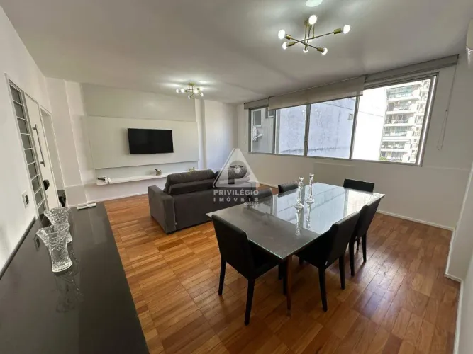 Apartamento de 117m² | 3 Quartos (1 Suíte) | Vaga na Escritura | Quadrilátero do Charme |