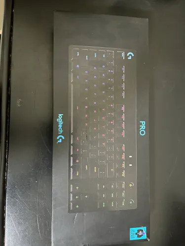 Teclado Logitech G Pro COM FIO