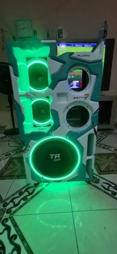 Vende em perfeito estado caixa Bob