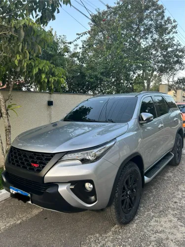 Toyota Hilux SW4 SRX 4X4 2.8 TDI 16V Dies. Aut. 2016