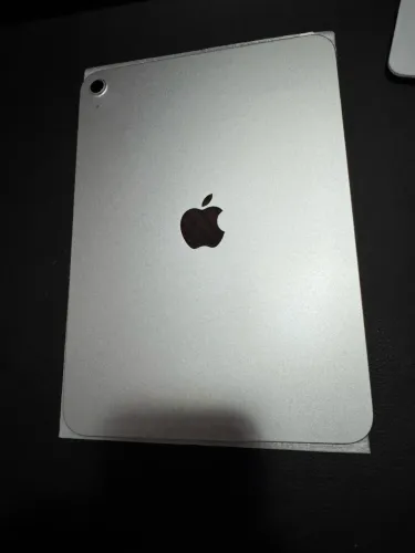 Tablet iPad 11 A16 Silver | 128 GB | Novo