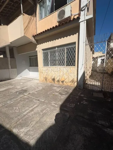 CASA NO BAIRRO AERO CLUBE