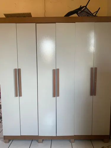Guarda roupa