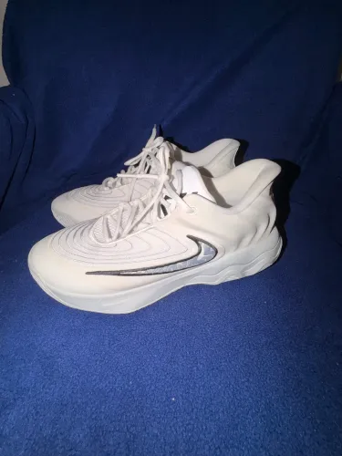 Tênis Nike Gianni Immortality 