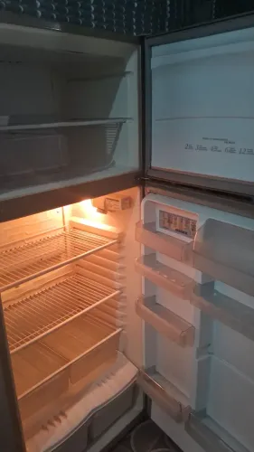 Geladeira 410 litros