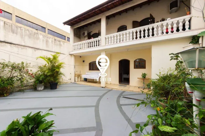 Casa para venda em Bosque da Saúde com 6 quartos, sendo 3 suítes, 513m²