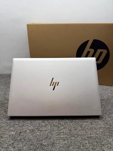 Notebook HP Elitebook i5 - SSD 512 GB - Intel Iris Xe - Com caixa e nota fiscal 