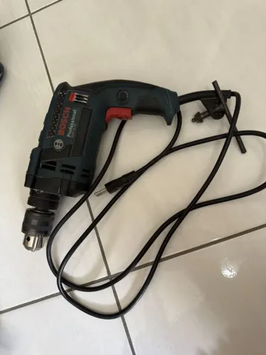 Furadeira de Impacto Bosch Profissional GSB 16 RE
