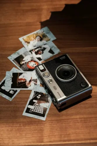 Fujifilm Instax Mini Evo
