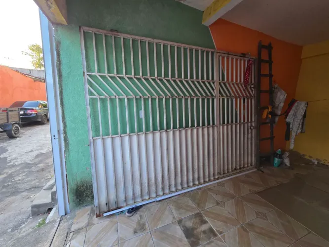 Portão de ferro
