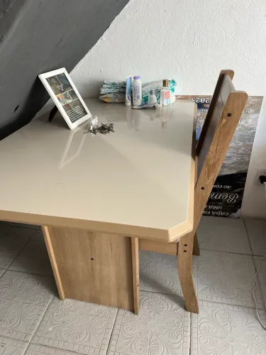 Mesa SEM CADEIRAS