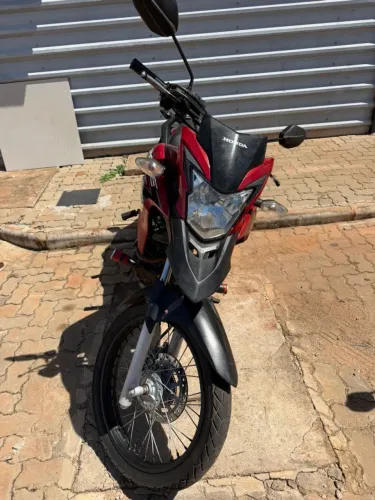 MOTO XRE 190 A VENDA