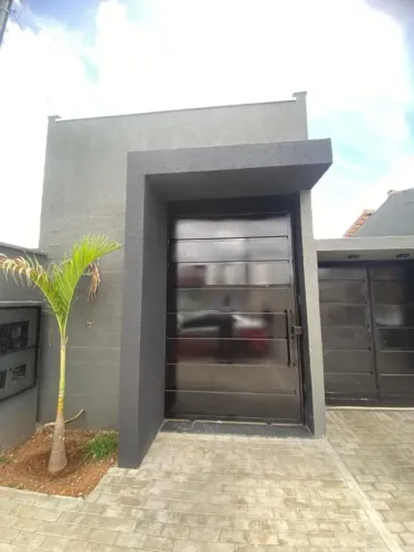 Loja / Salão / Ponto Comercial à venda em Sete Lagoas