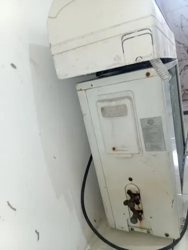 Ar-condicionado no precinho leia o anúncio