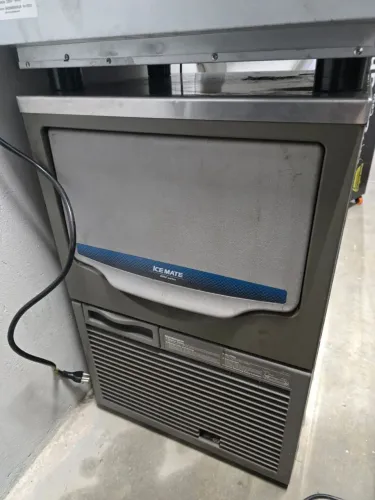 Máquina de Gelo 