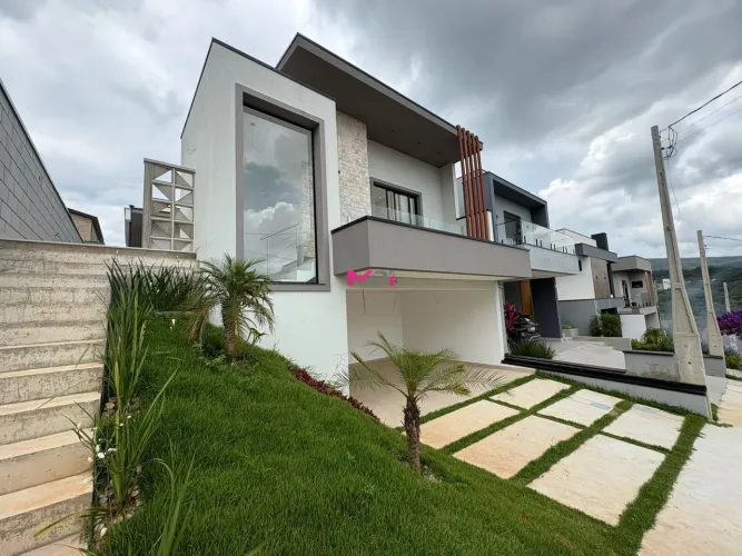 Casa térrea com piscina à venda no condomínio Reserva Ermida Eloy Chaves Jundiaí SP