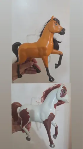 (PRÉ VENDA) lote cavalos sprit com suporte