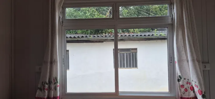 Vende-se janelas em alumínio