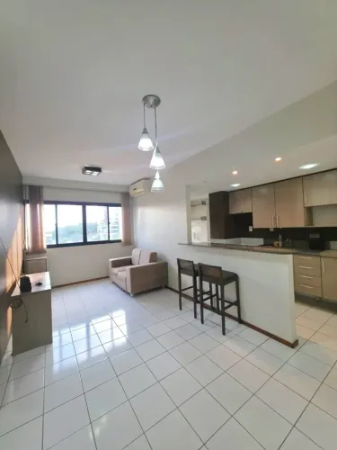 P.10 METRÓPOLIS RESIDENCE. ALUGO SEMI MOBILIADO COM 1 QUARTO, SALA PARA 2 AMBIENTES E 2 VA