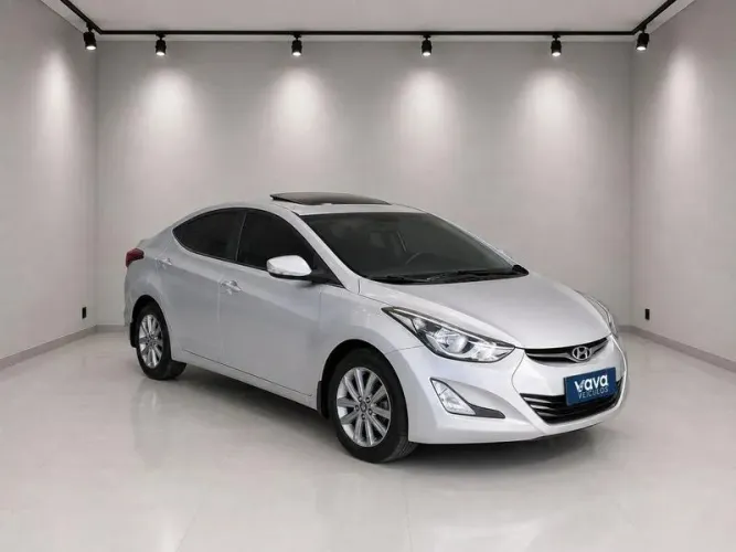 Hyundai Elantra 2.0 16V Flex Aut. 2015