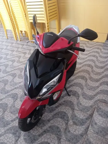 Vendo Honda Elite 125 novíssima único dono