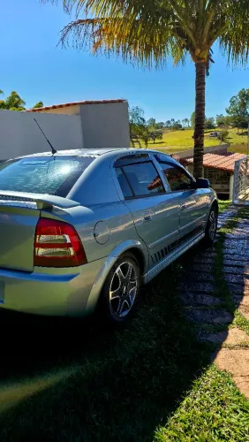 Chevrolet Astra 2.0 8V/ CD 2.0 8V Hatchback 5P MEC 2003