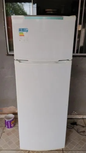Vendo geladeira