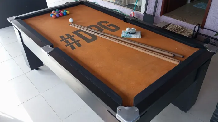 Mesa de bilhar/sinuca 