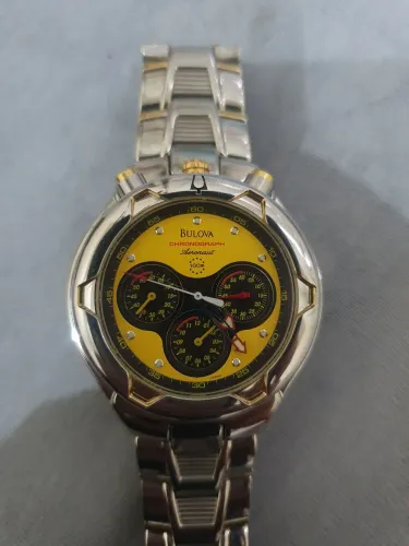 Relogio bulova chifrinho