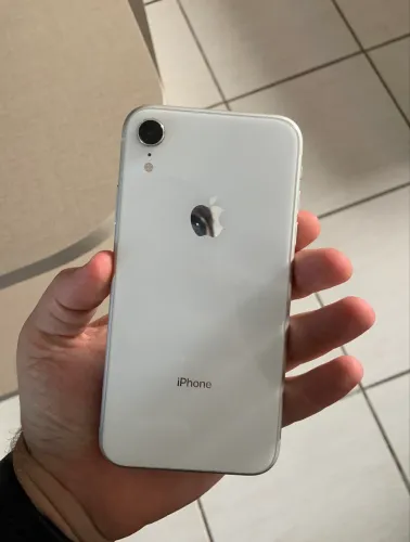 iPhone XR 64GB Branco | Funcionando Perfeitamente | R$ 650