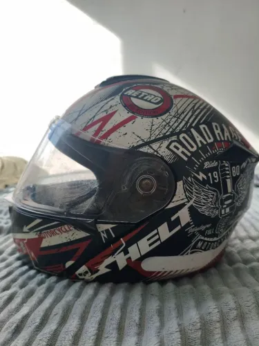 Capacete Helmet