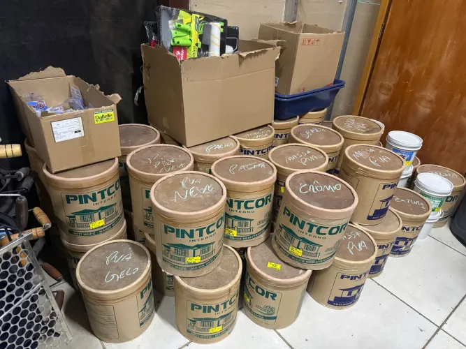 Tintas 18 litros a partir de R$ 100.00