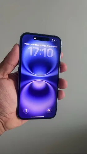 iPhone 16