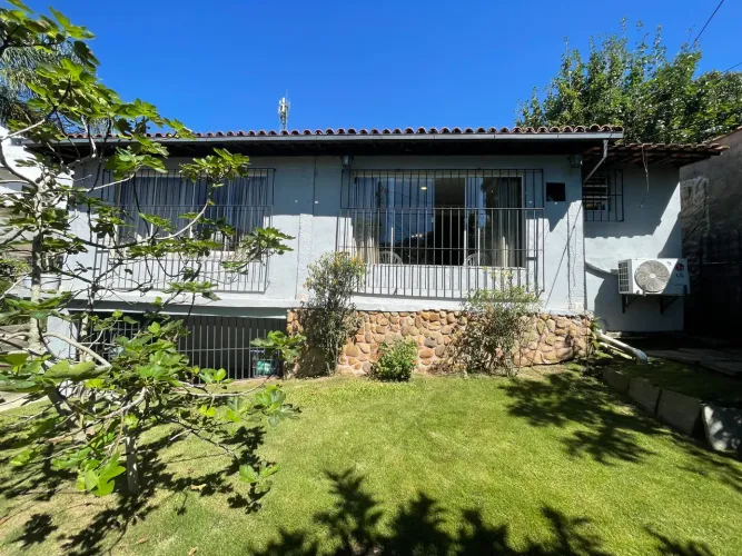 Casa à venda na Rua Marquês do Sapucaí, Golfe, Teresópolis - RJ