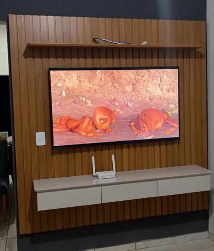 Painel Ripado Novo Para Tv até 65?