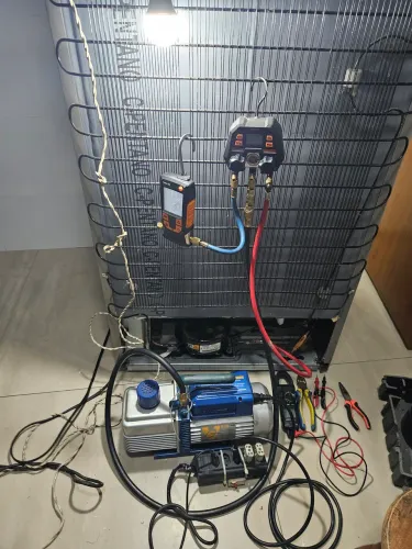 Conserto de geladeira,freezer,máquina de lavar roupas, microondas e Instalacão e de ar