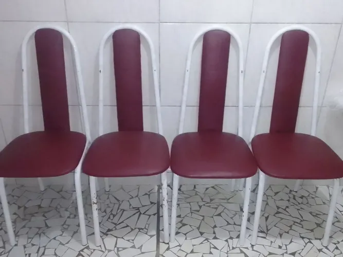 4 Cadeiras tubulares
