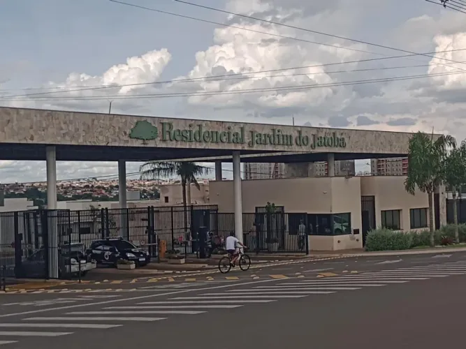 Terreno em Condomínio para Venda em Hortolândia, Residencial Jardim do Jatoba