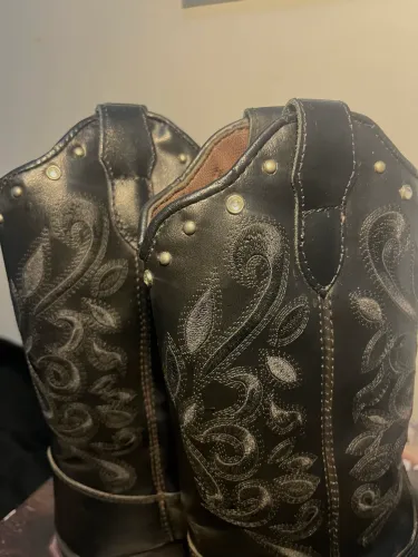 Bota Texana feminina country em couro com apliques toda bordada Lançamento Impacto Country