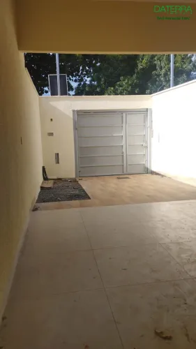 Se Quer Morar no Jd Guanabara... Temos Casa Nova (2Q/1S) Prontinha para Mudar agora em Jun