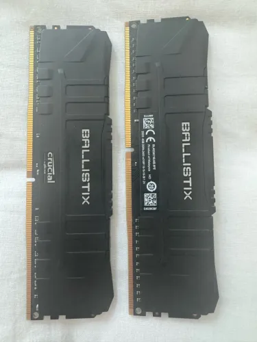 Memória RAM Crucial Ballistix 8GB (2x4GB) DDR4 2400MHz CL16