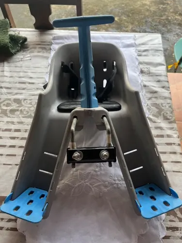 Cadeirinha infantil para bike